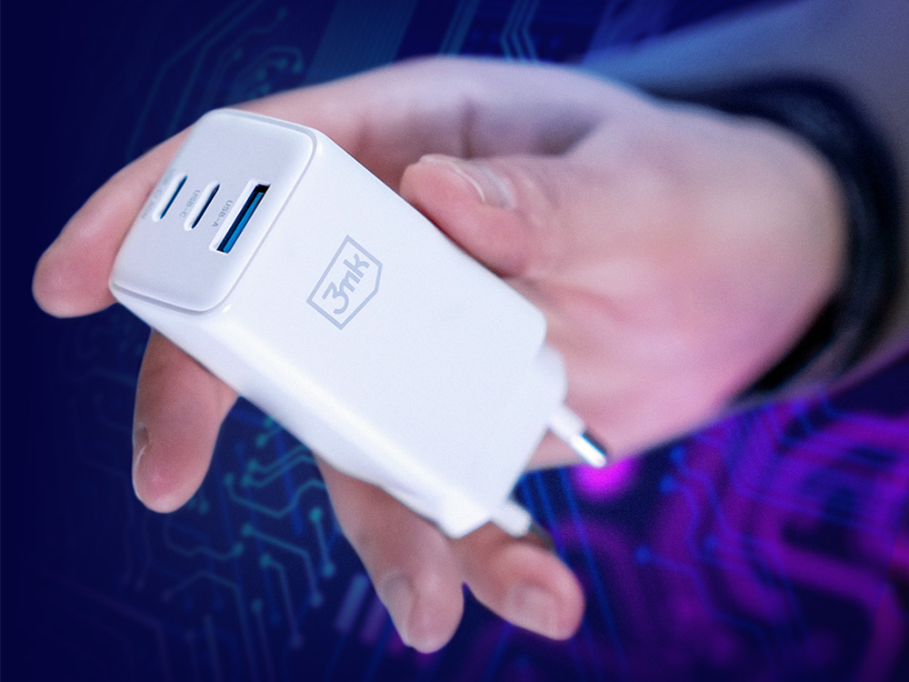 3mk Síťová nabíječka 65W – Hyper GaN Charger PD QC 4.0 PPS 2× USB-C + USB-A bílá