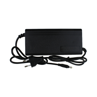 Univerzální nabíječka pro elektrické koloběžky Kugoo G2 Pro - Joyor F7 - Joyor F5-S - Joyor S8-S - napájecí zdroj 54,6V 3A DC 5,5 × 2,1 mm